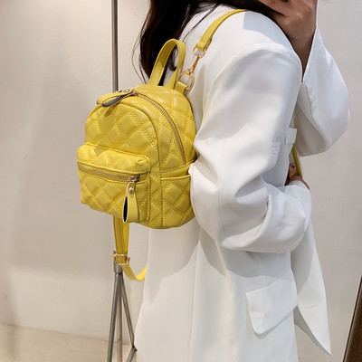 Капитонирана дамска раница от еко кожа - мини размер