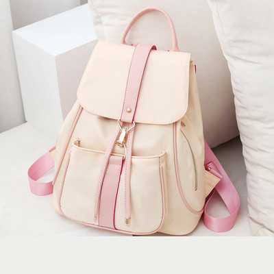 Дамска раница от плат с метално закопчаване 