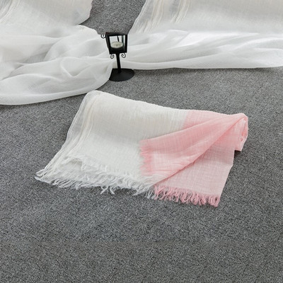 Sieviešu vasaras šalle ar bārkstīm