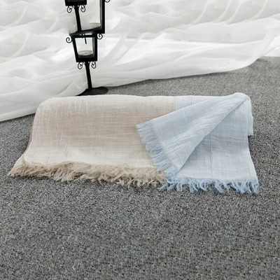 Sieviešu vasaras šalle ar bārkstīm