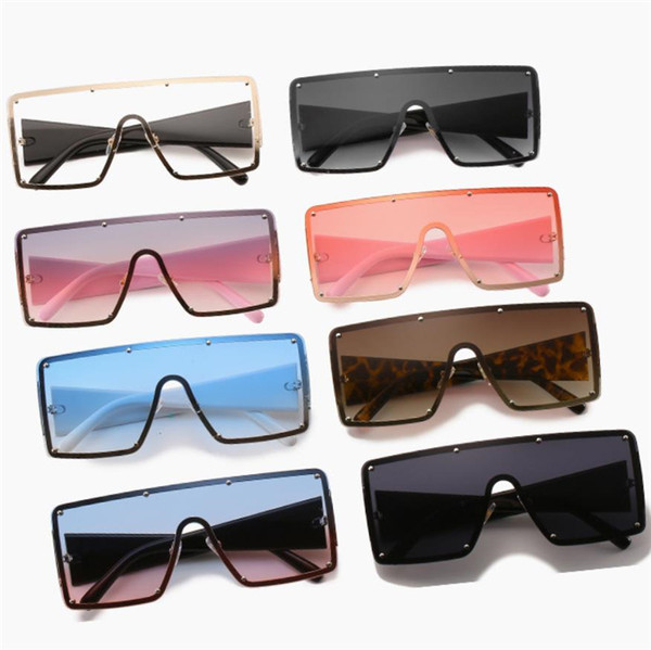 Moodsad päikeseprillid naistele tüüpi mask