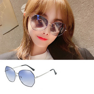 Σύγχρονα γυναικεία γυαλιά ηλίου - διάφορα χρώματα