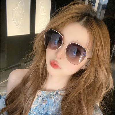 Μοντέρνα στρογγυλά γυαλιά ηλίου