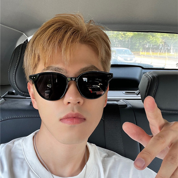 Ανδρικά γυαλιά ηλίου μοντέρνα