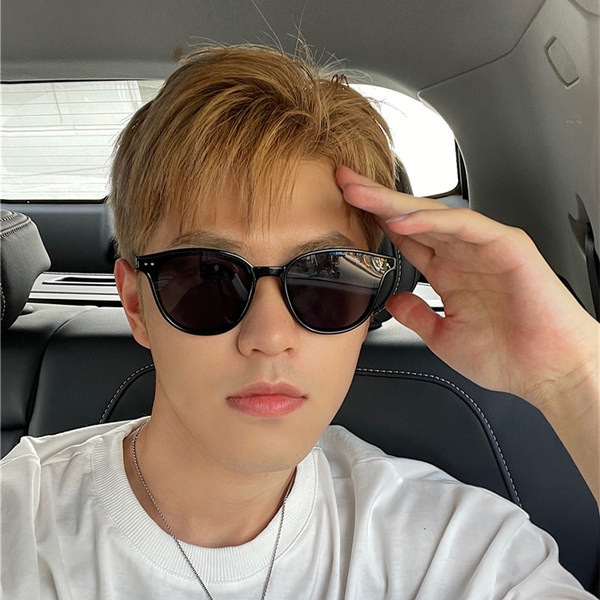 Ανδρικά γυαλιά ηλίου μοντέρνα