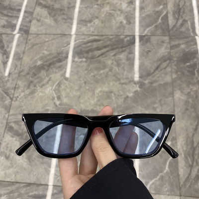 Νέο μοντέλο γυναικεία γυαλιά σε στυλ ρετρό