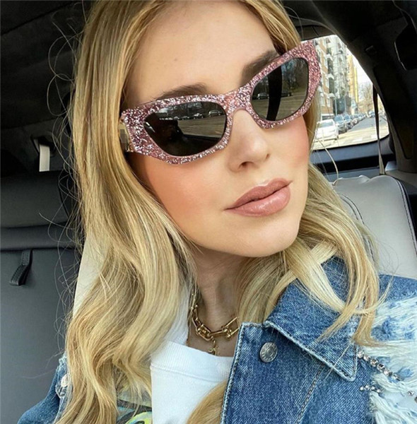 Γυναικεία γυαλιά με λουλουδάτο μοτίβο σε στυλ ρετρό