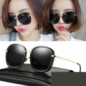 Γυναικεία γυαλιά ηλίου casual σε στυλ ρετρό