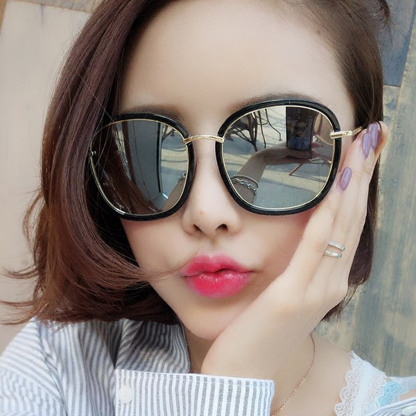 Γυναικεία γυαλιά ηλίου casual σε στυλ ρετρό