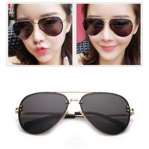 Νέο μοντέλο γυαλιά ηλίου με λεπτό σκελετό για γυναίκες