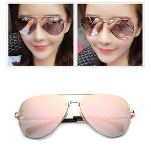 Νέο μοντέλο γυαλιά ηλίου με λεπτό σκελετό για γυναίκες