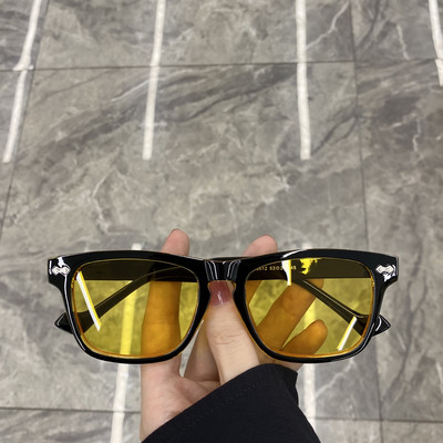 Κομψά γυναικεία γυαλιά ηλίου σε διάφορα χρώματα