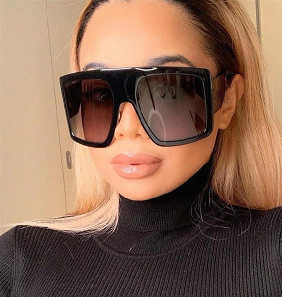 Μοντέρνα γυαλιά ηλίου τύπου μάσκας