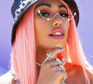 Γυναικεία γυαλιά με μη τυποποιημένο σχήμα και πέτρες διακόσμησης