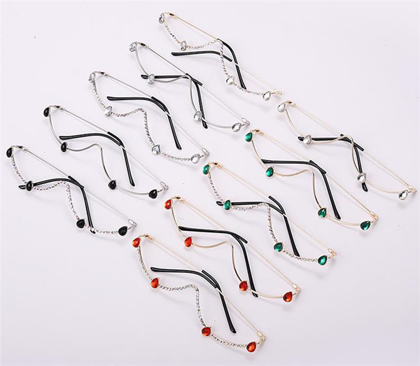 Γυναικεία γυαλιά με μη τυποποιημένο σχήμα και πέτρες διακόσμησης