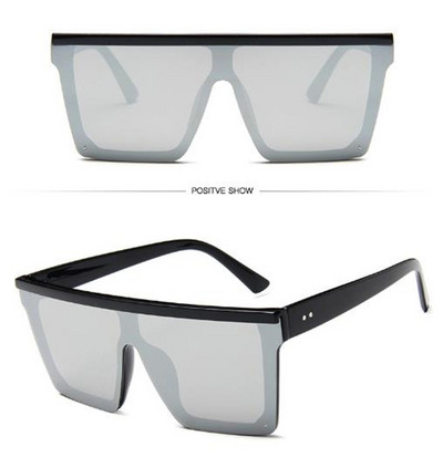 Ochelari moderni cu forma pătrată a ochelarilor