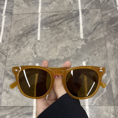 Дамски очила в различни цветове и кръгла форма 