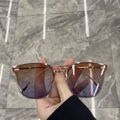 Νέο μοντέλο γυναικεία γυαλιά με λεπτό σκελετό