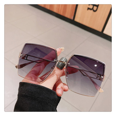 Нов модел слънчеви очила с квадратна форма-за жени