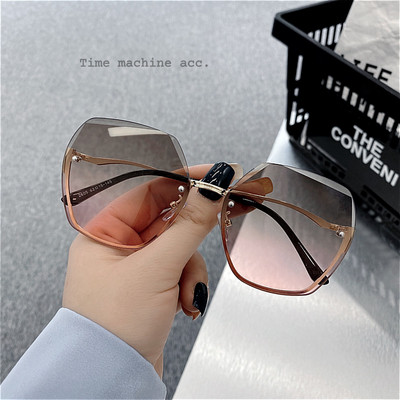 Svakodnevne ženske naočale četvrtastog oblika