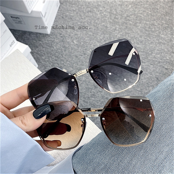 Svakodnevne ženske naočale četvrtastog oblika