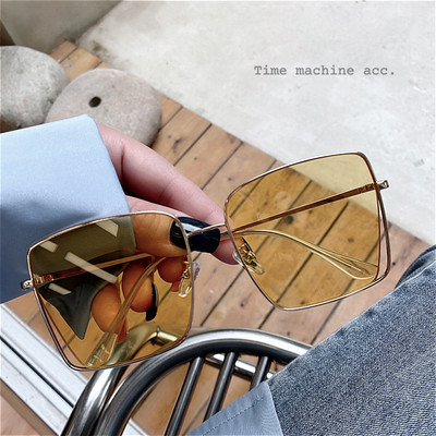 Jauns retro saulesbriļļu modelis sievietēm