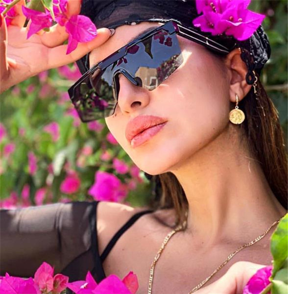 Μοντέρνα γυαλιά τύπου μάσκας για γυναίκες