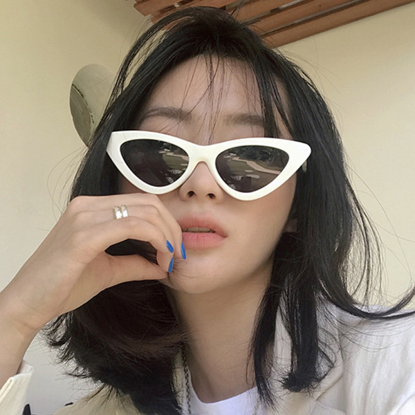Ochelari de soare moderni cu ochi de pisică pentru femei