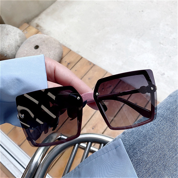 Νέο μοντέλο τετράγωνα γυαλιά για γυναίκες