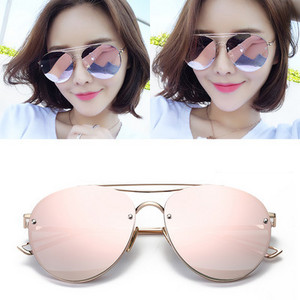 Нов модел очила с тънки рамки -подходящи за жени