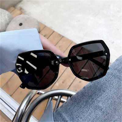 Polarizētas ultravioletās sieviešu brilles