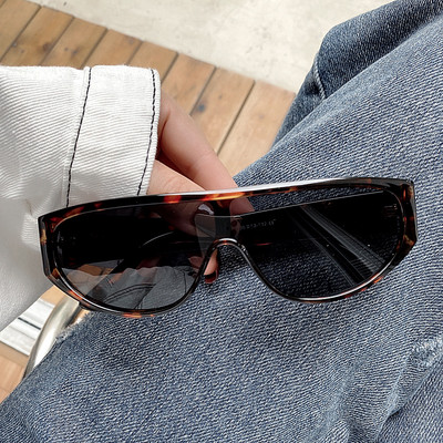 Νέο μοντέλο γυναικεία γυαλιά κατάλληλων για την παραλία