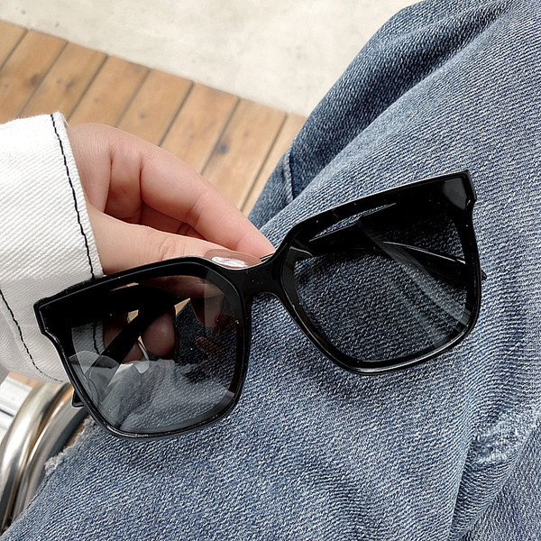 Квадратни слънчеви очила за жени