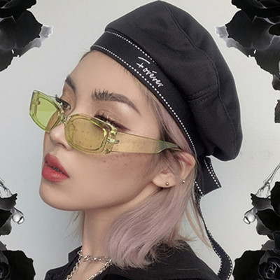 Κομψά γυναικεία γυαλιά ηλίου με φαρδύ σκελετό