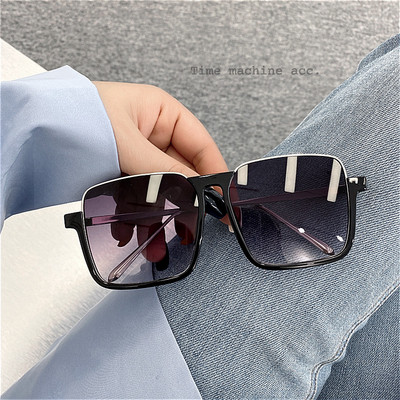 Ochelari patrati de dama model nou