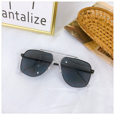 Μοντέρνα αντρικά γυαλιά σε διάφορα χρώματα