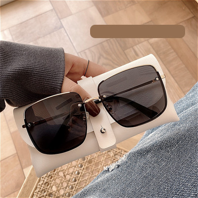 Γυναικεία τετράγωνα γυαλιά