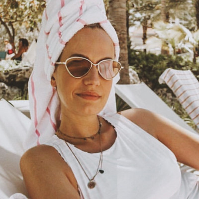 Elegantne ženske sunčane naočale tipa mačje oko