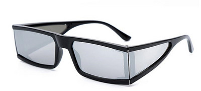 Γυναικεία γυαλιά ηλίου με ορθογώνιους φακούς