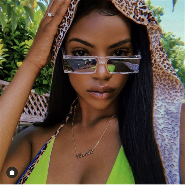 Γυναικεία γυαλιά ηλίου με ορθογώνιους φακούς