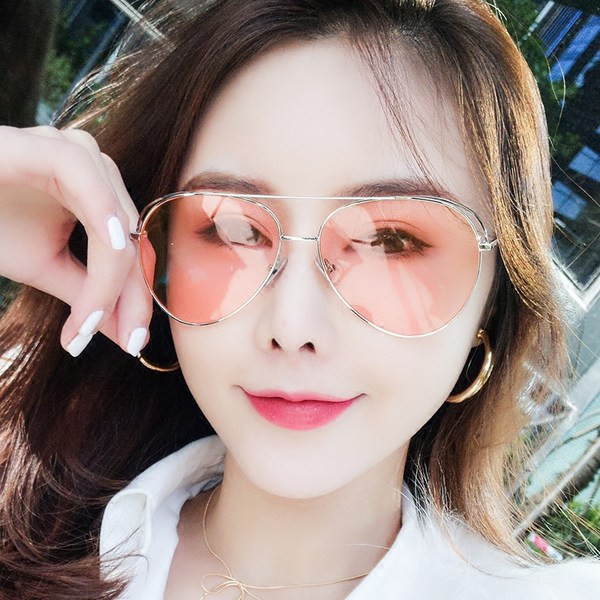 Καθημερινά γυναικεία γυαλιά ηλίου - με λεπτό σκελετό