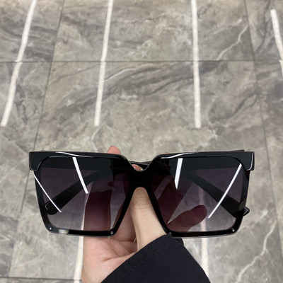 Γυναικεία γυαλιά σε τετράγωνο σχήμα - διάφορα χρώματα