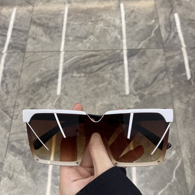 Γυναικεία γυαλιά σε τετράγωνο σχήμα - διάφορα χρώματα