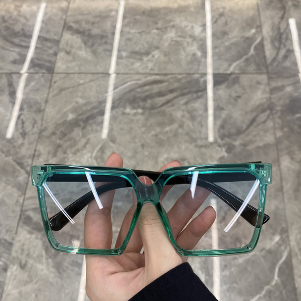 Γυναικεία γυαλιά σε τετράγωνο σχήμα - διάφορα χρώματα