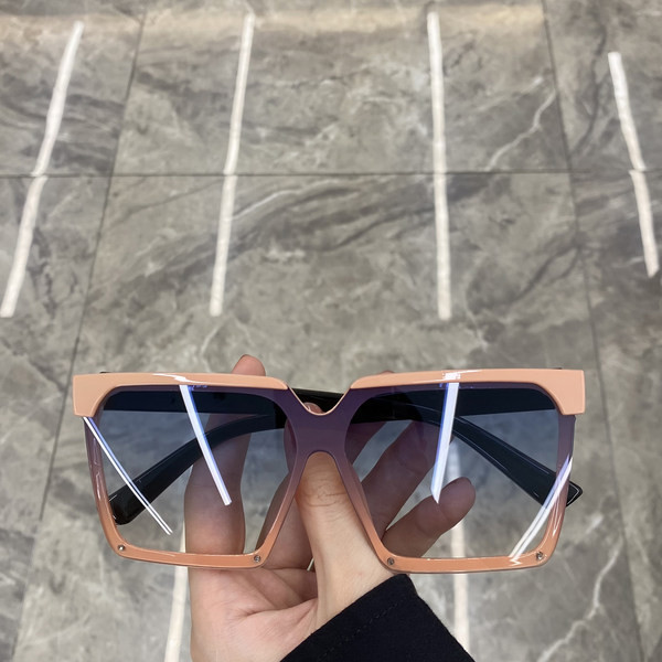 Γυναικεία γυαλιά σε τετράγωνο σχήμα - διάφορα χρώματα