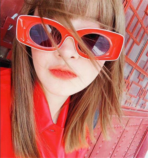 Γυαλιά ηλίου με μη τυποποιημένο πλαίσιο