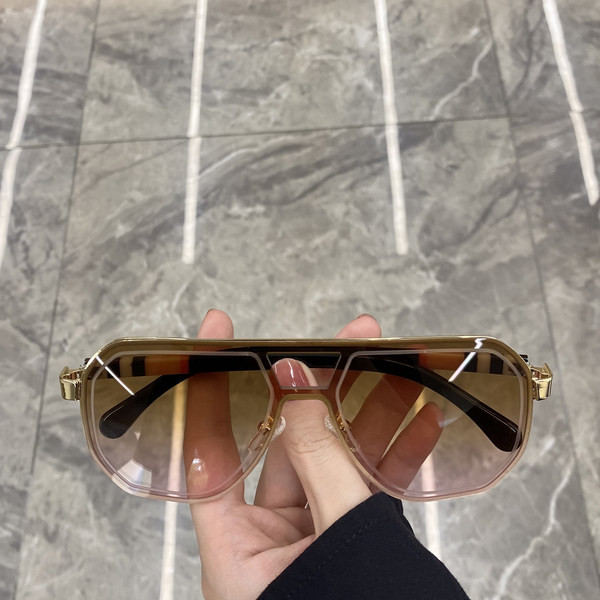 Γυναικεία γυαλιά με λεπτό σκελετό - διάφορα χρώματα