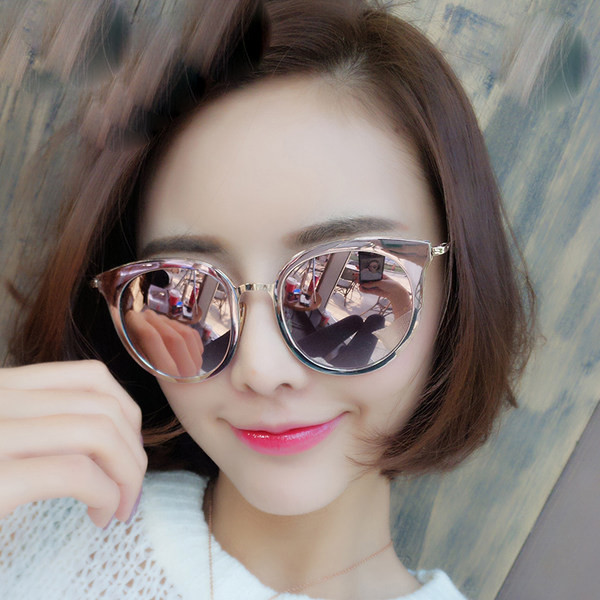 Σύγχρονα γυναικεία γυαλιά - σε διάφορα χρώματα