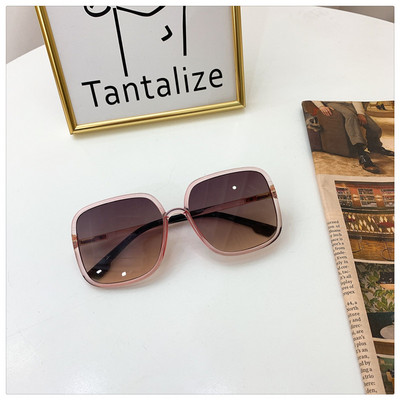 Μοντέρνα ανδρικά γυαλιά με χρωματιστό σκελετό