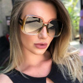 Saulesbrilles ar lielām kvadrātveida lēcām